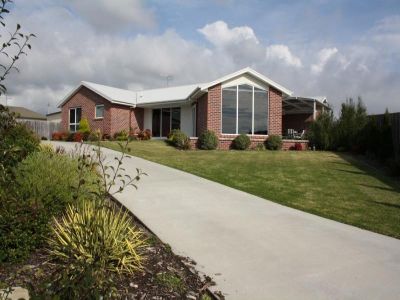 7 Douglas Court, PORT SORELL, Port Sorell - Thumbnail 2