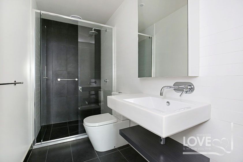 PRESTIGIOUS APARTMENT LIVING