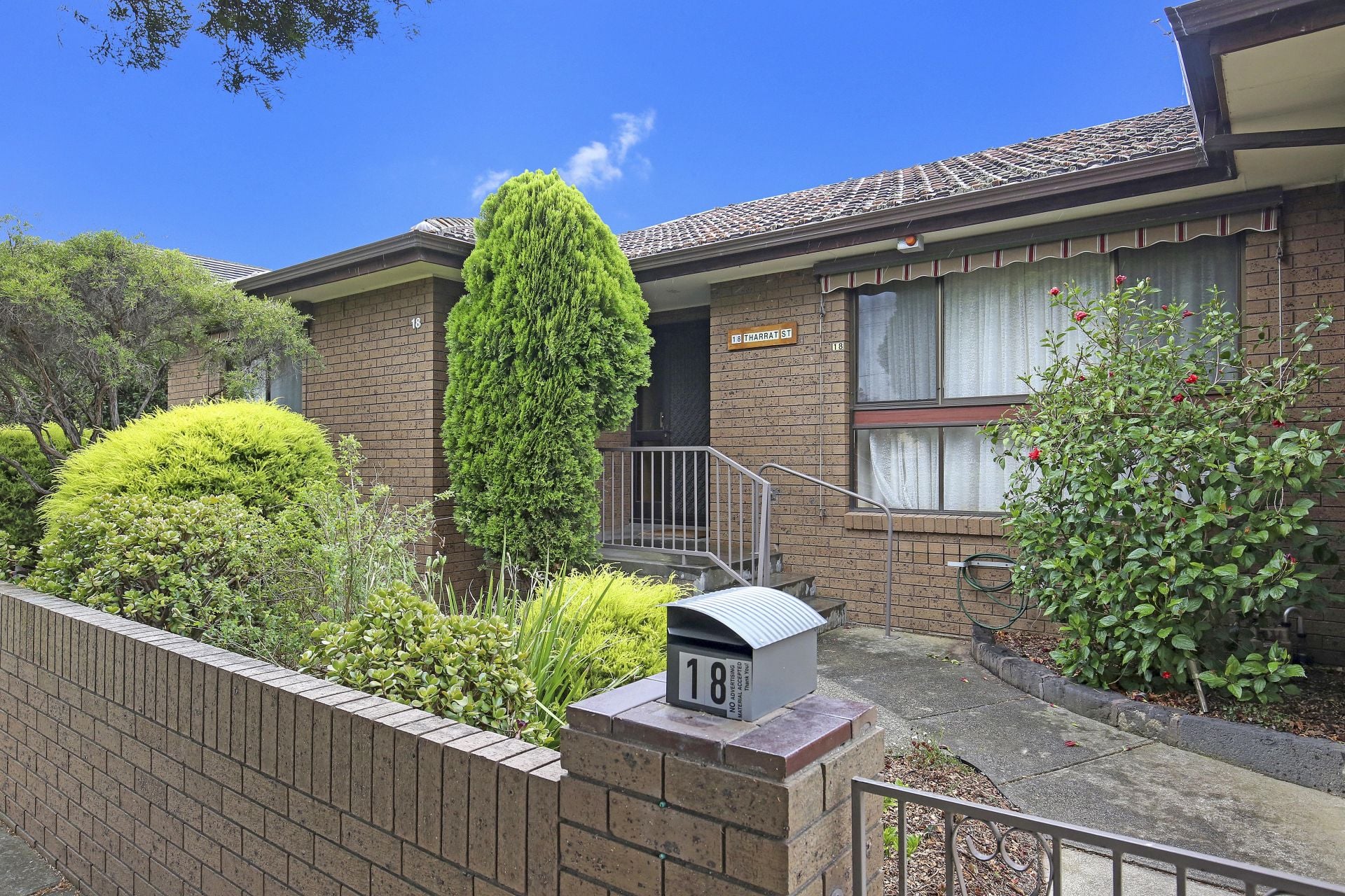 Spacious living, prime position, what more could you want!
