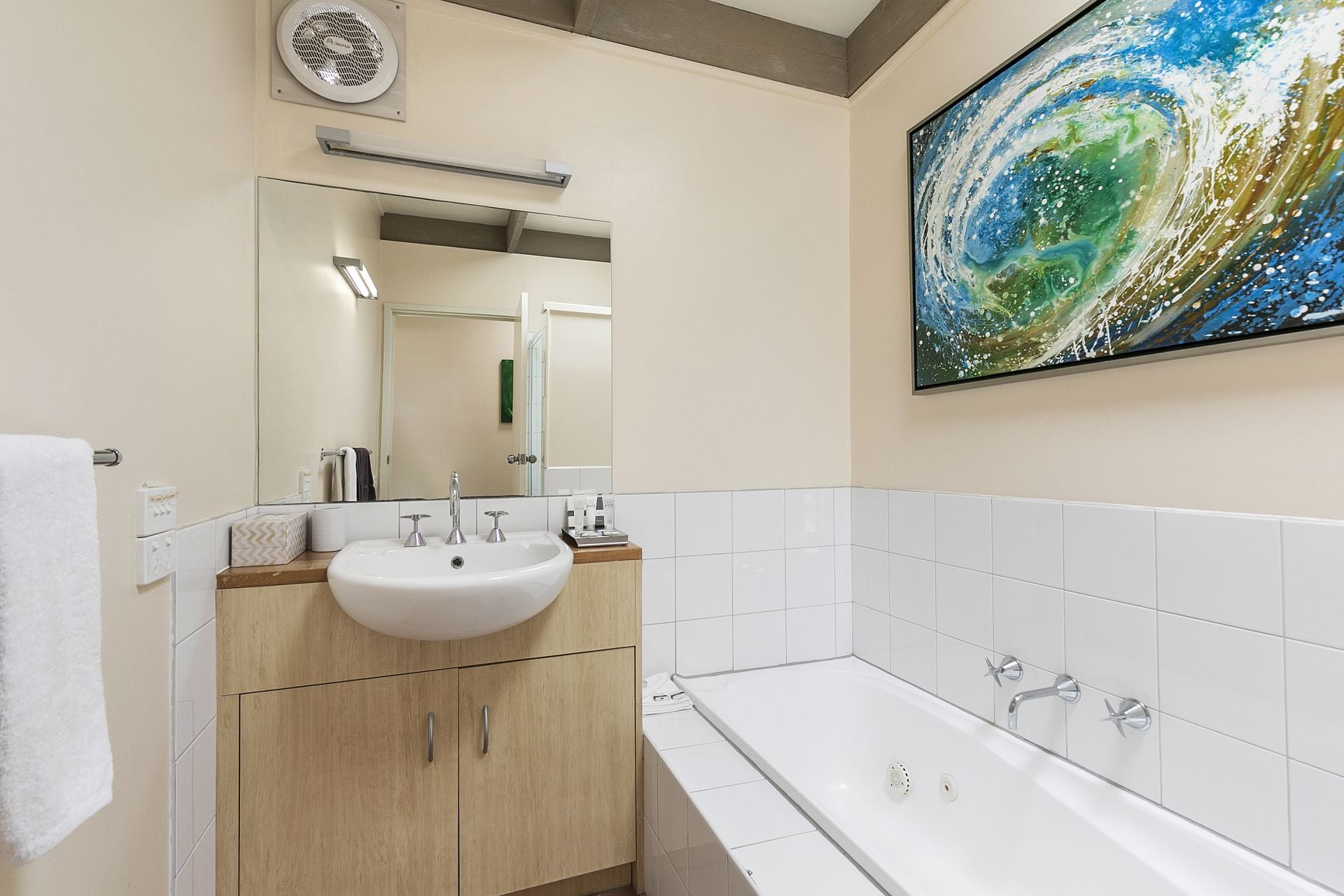 3/2-4 Barton  Court, Aireys Inlet - Thumbnail 8