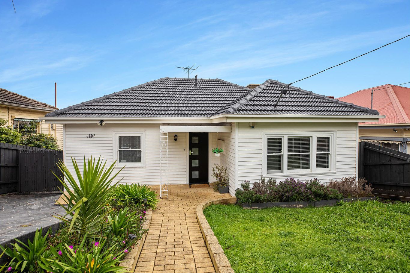 19 Hackett Street Pascoe Vale South VIC, Pascoe Vale South - Thumbnail 2