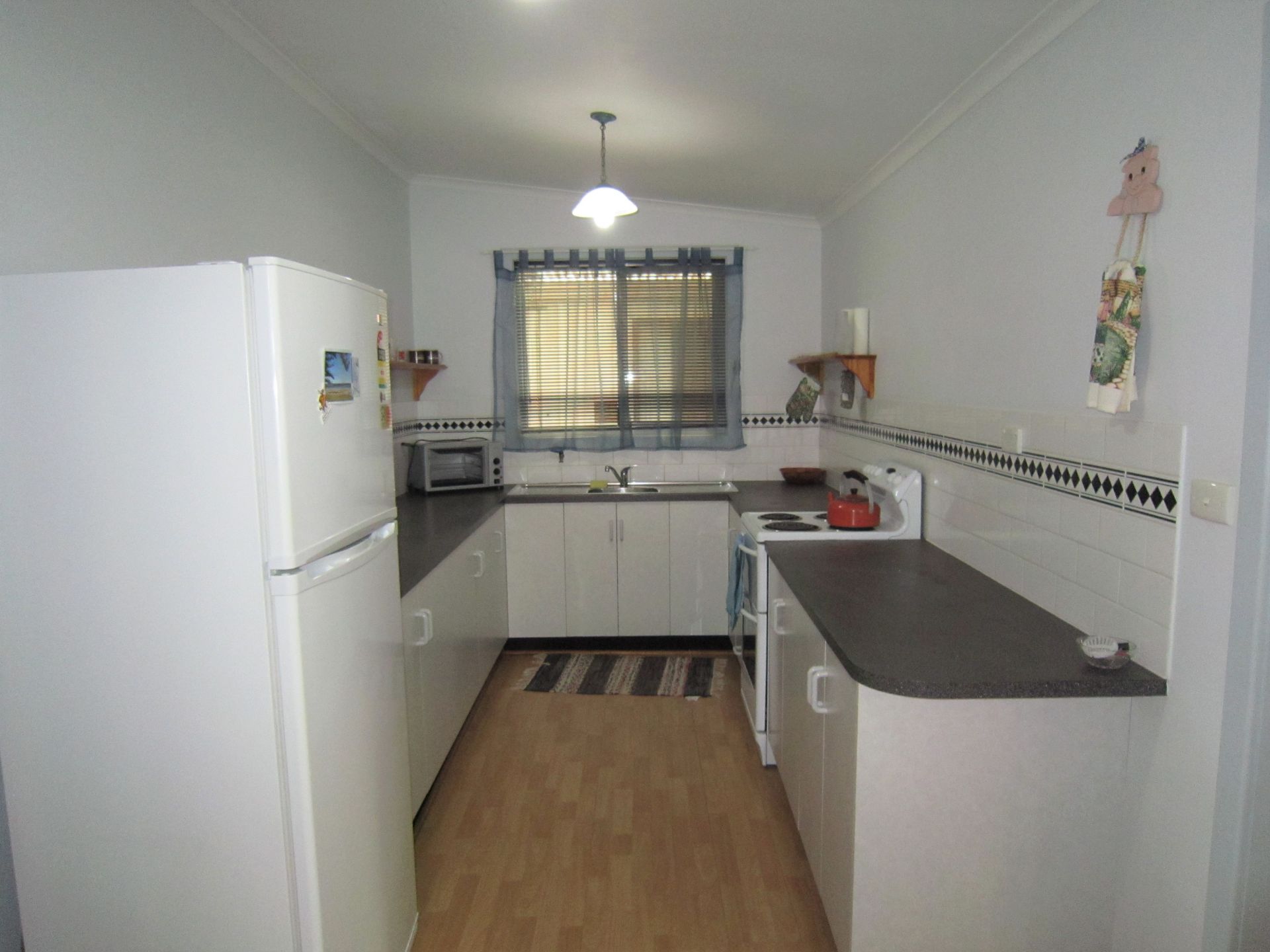 3 Harvey Street Port Broughton SA, Port Broughton - Thumbnail 2