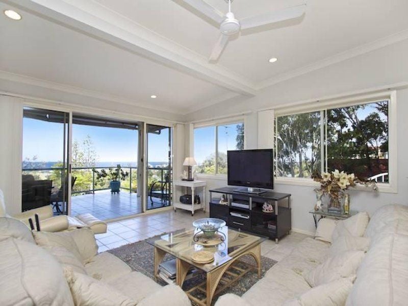 55 Wyberba Street TUGUN QLD, Tugun - Thumbnail 2