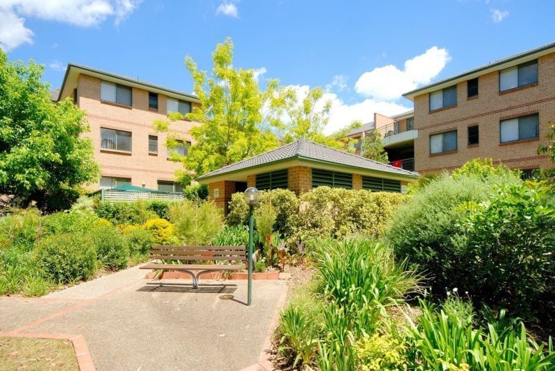 20-26 Leonay Street