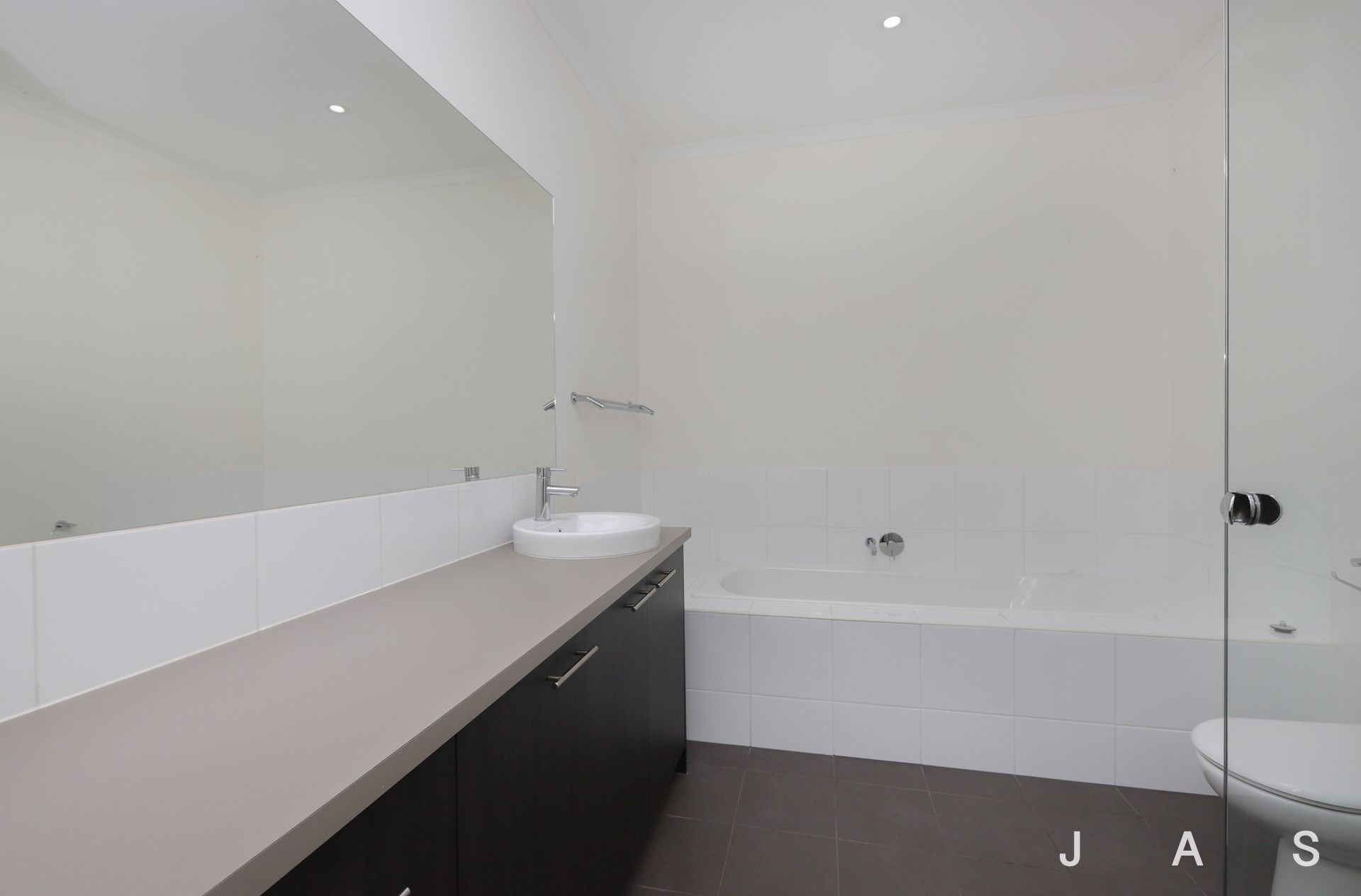 7/20 Hewitt Avenue Footscray VIC, Footscray - Thumbnail 8