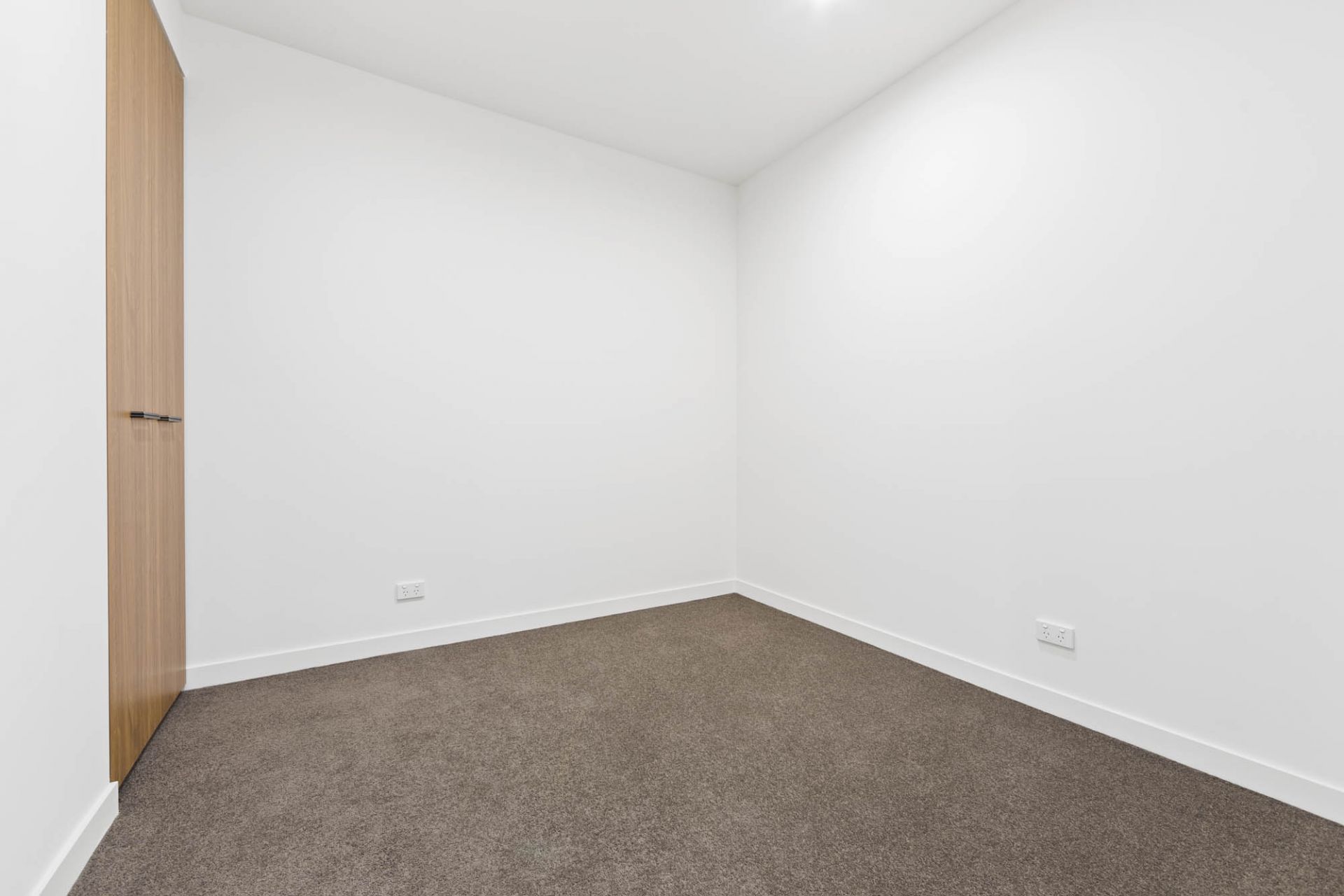 1703/39 Park Street, South Melbourne - Thumbnail 6