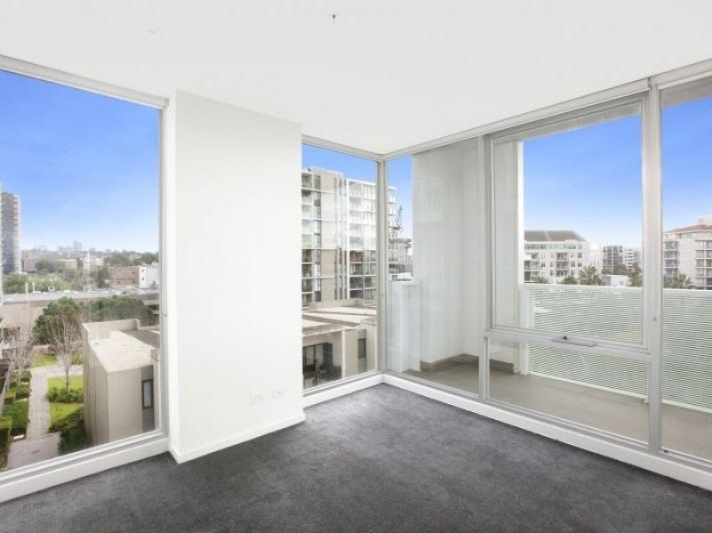 501/77 River Street, South Yarra - Thumbnail 4
