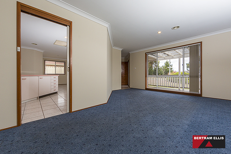 60 Clare Dennis Avenue, Gordon - Thumbnail 2