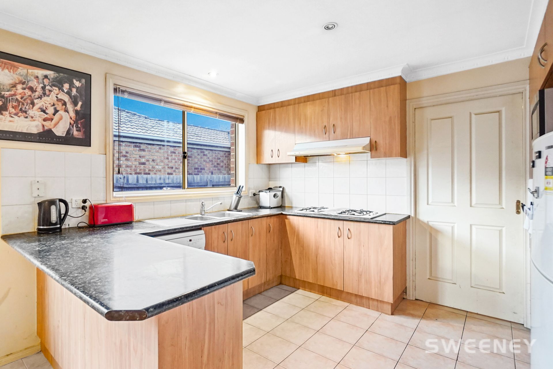 8 McAree Court, Altona Meadows - Thumbnail 5