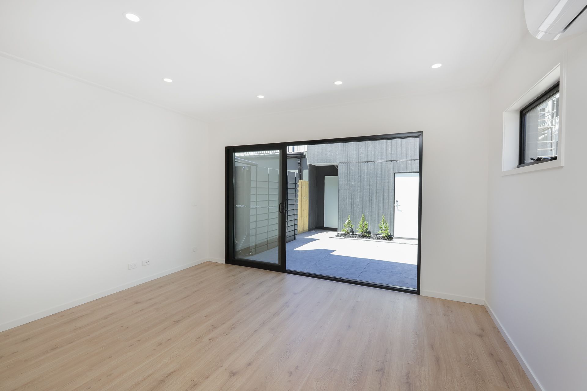 44 Pheonix Road Altona North VIC, Altona North - Thumbnail 6