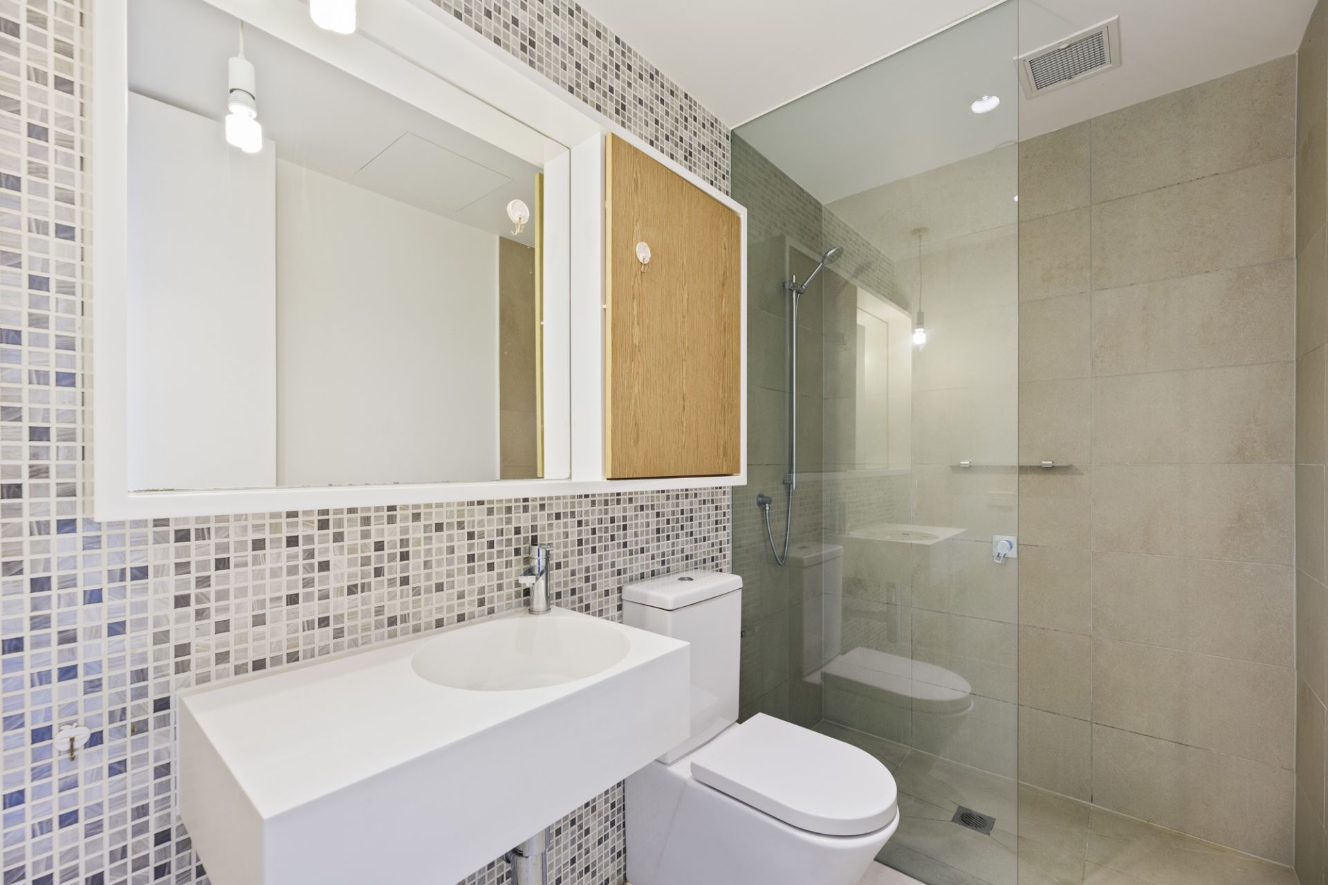 314/74 Queens Road Melbourne VIC, Melbourne - Thumbnail 7