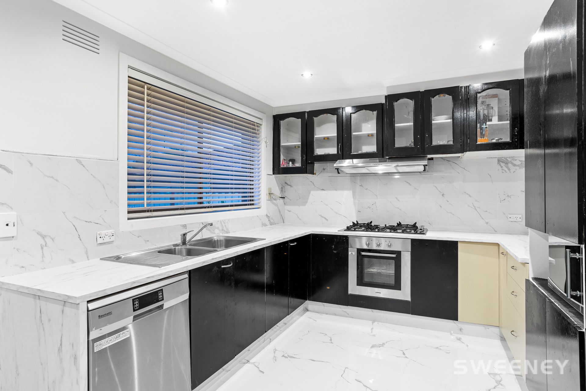 15 Peppermint Court, Altona Meadows - Thumbnail 6
