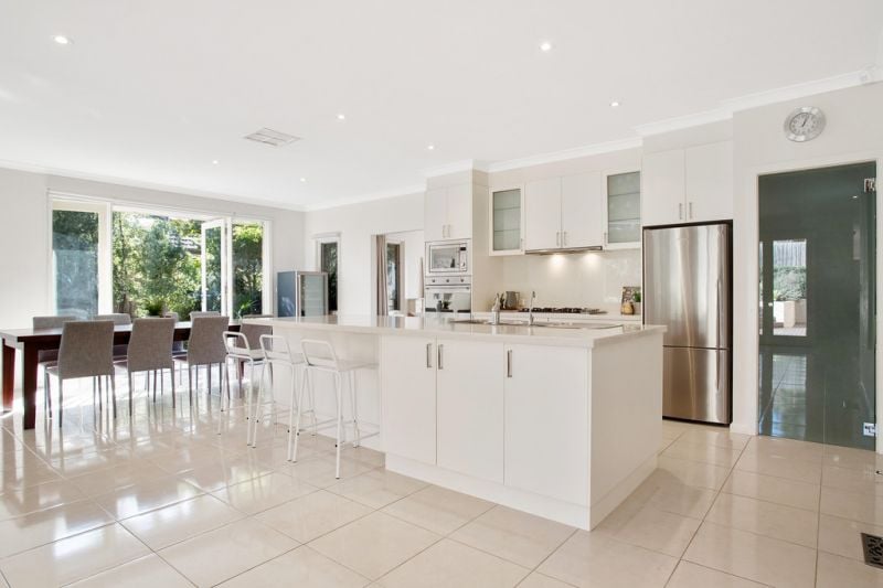 16 Ferdinand Avenue, Balwyn North - Thumbnail 2