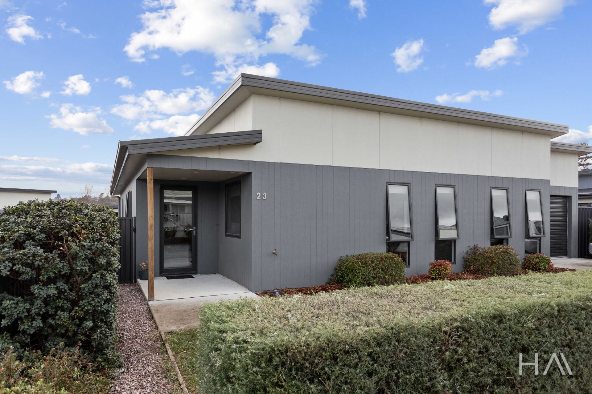 23/16 Barton Street Mowbray, Mowbray - Thumbnail 2