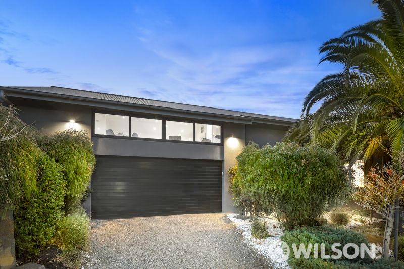 1A Furneaux Grove, St Kilda East