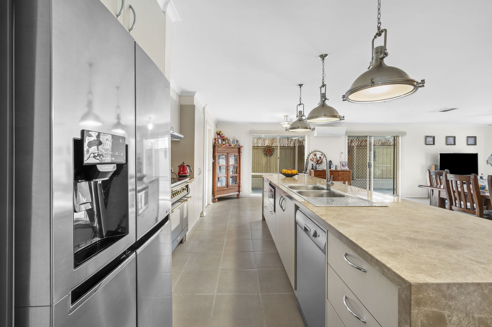 Relaxed Family Living And Effortless Entertaining