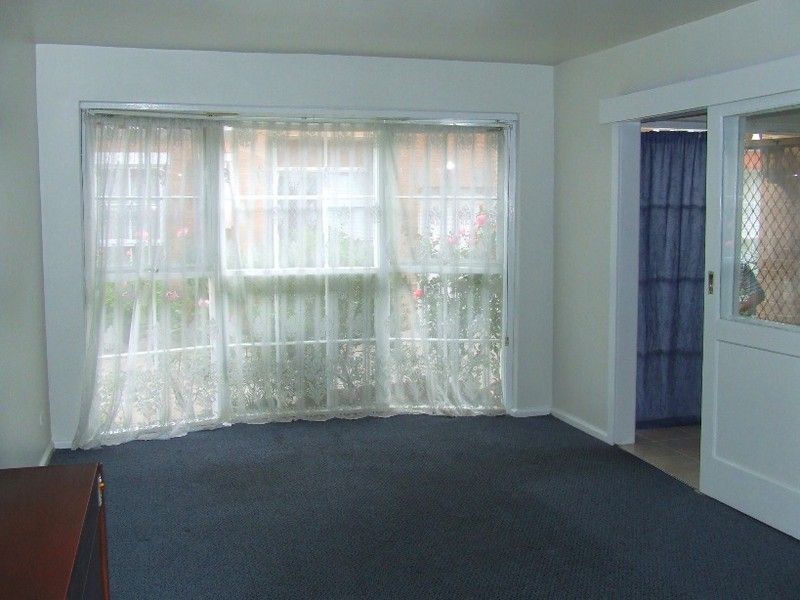 2/136 Geelong Road, Footscray - Thumbnail 4