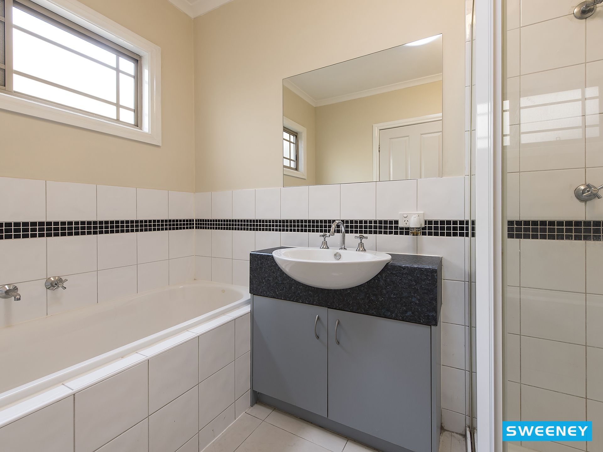 7A Lake Boga Avenue, Deer Park - Thumbnail 7