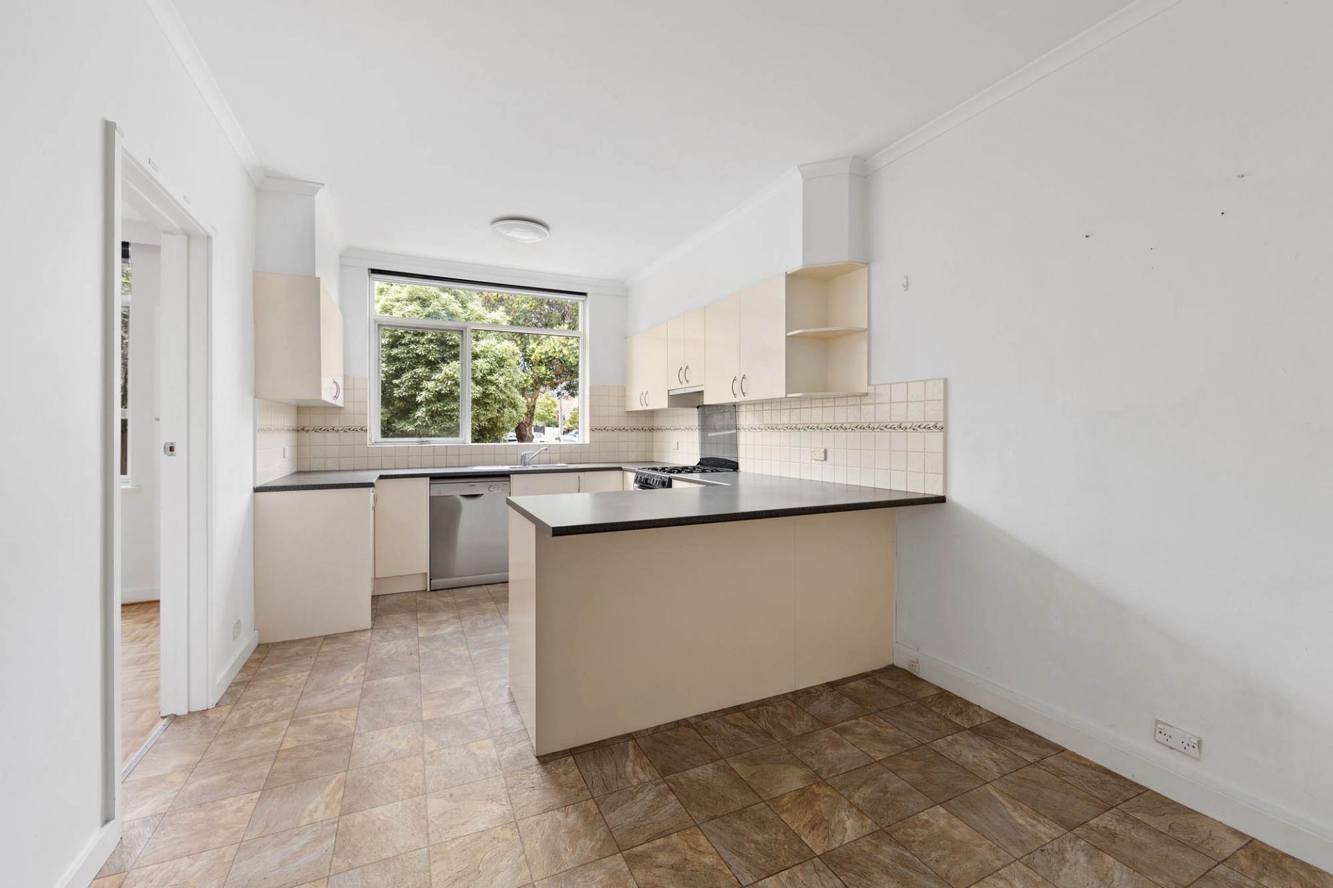 4/43 Pental Road, Caulfield North - Thumbnail 5