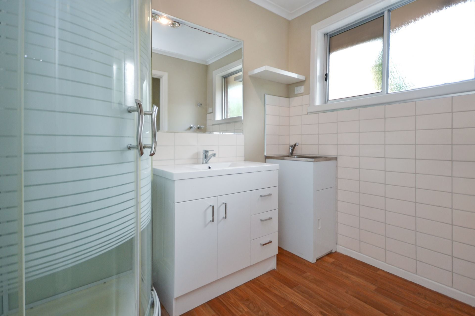 SPACIOUS ONE BEDROOM