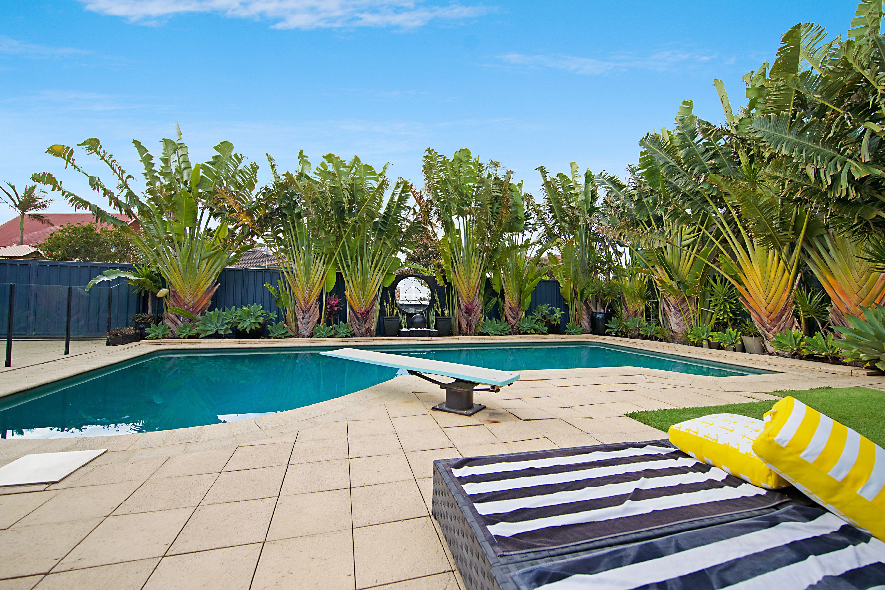 Sold property 7 Beach Road Redhead , NSW 2290