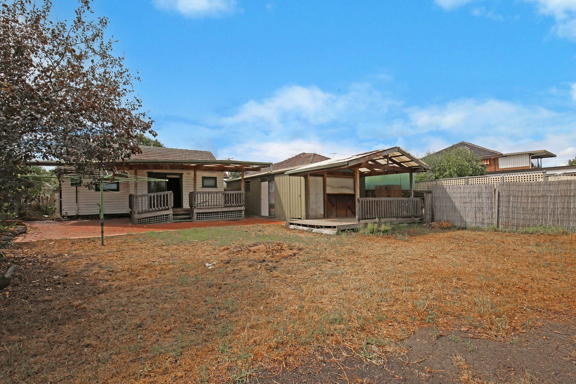 WELL PRESENTED FAMILY HOME!