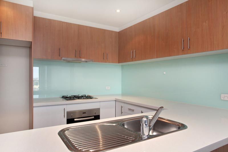 703/250 Barkly Street, Footscray - Thumbnail 5