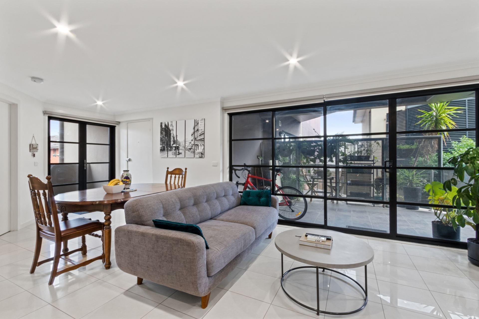 Sub-Penthouse Living!