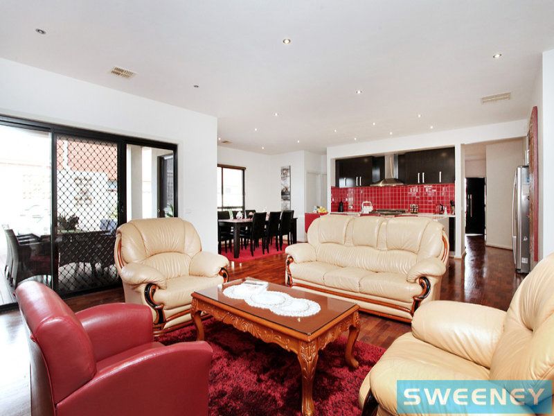 40 Barwon Street, Taylors Hill - Thumbnail 6