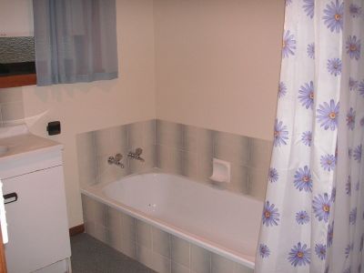 2/9 Birkdale Court, DEVONPORT, Devonport - Thumbnail 4