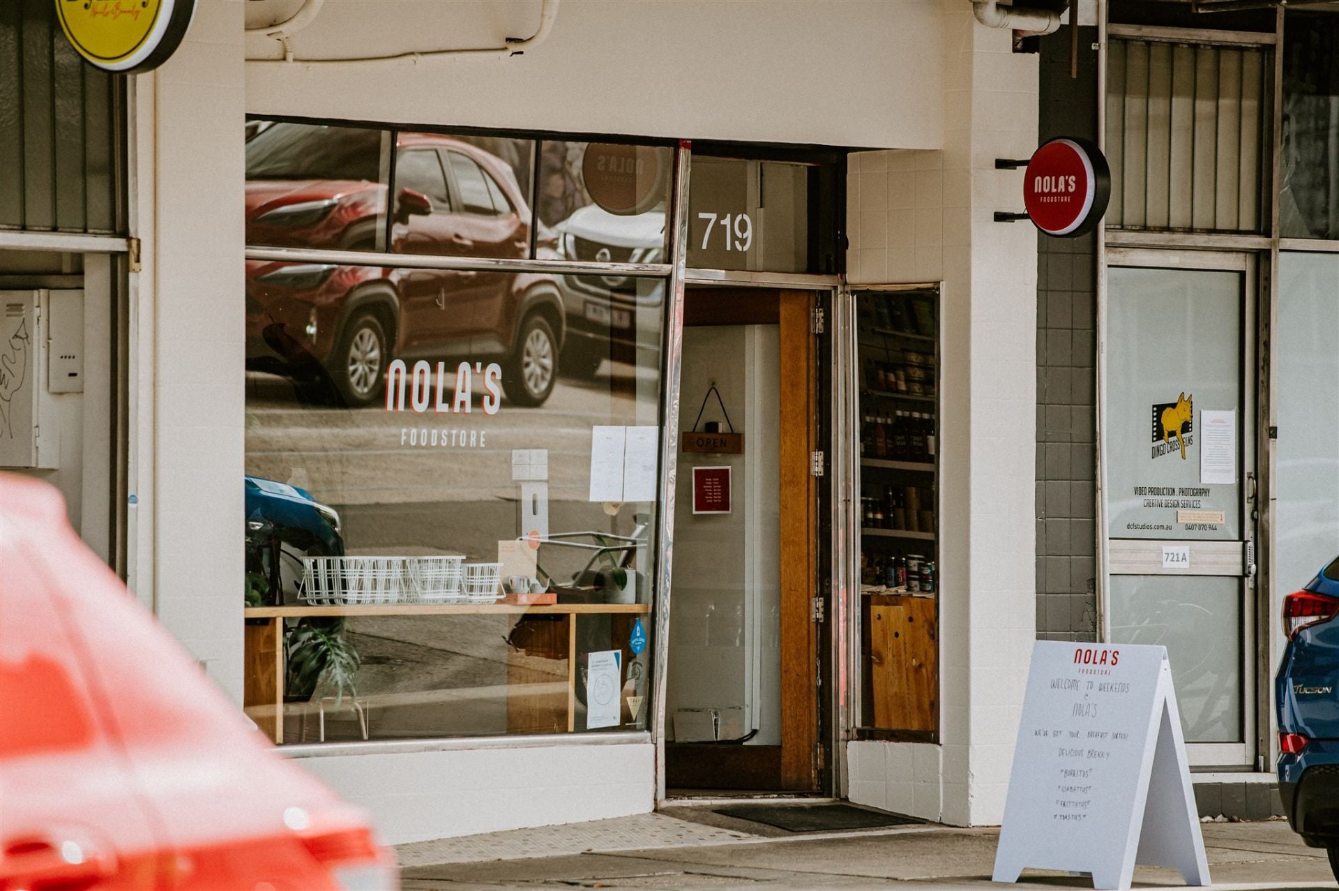 THORNBURY VILLAGE RETAIL