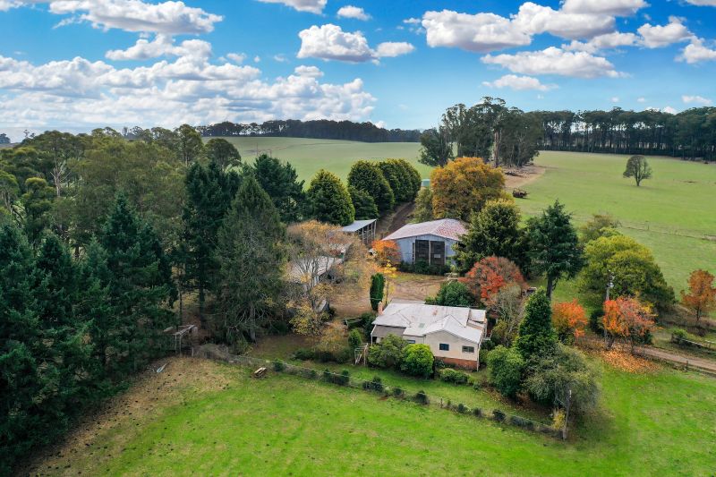 Real Estate For Sale 41 CUMMINS CREEK Road Kinglake Central , VIC