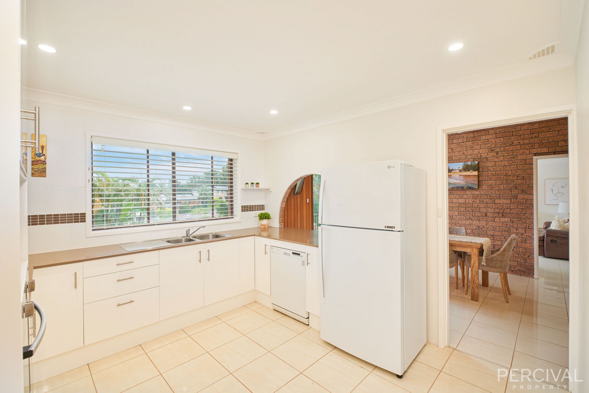 13 Farrer Parade Port Macquarie NSW, Port Macquarie - Thumbnail 5