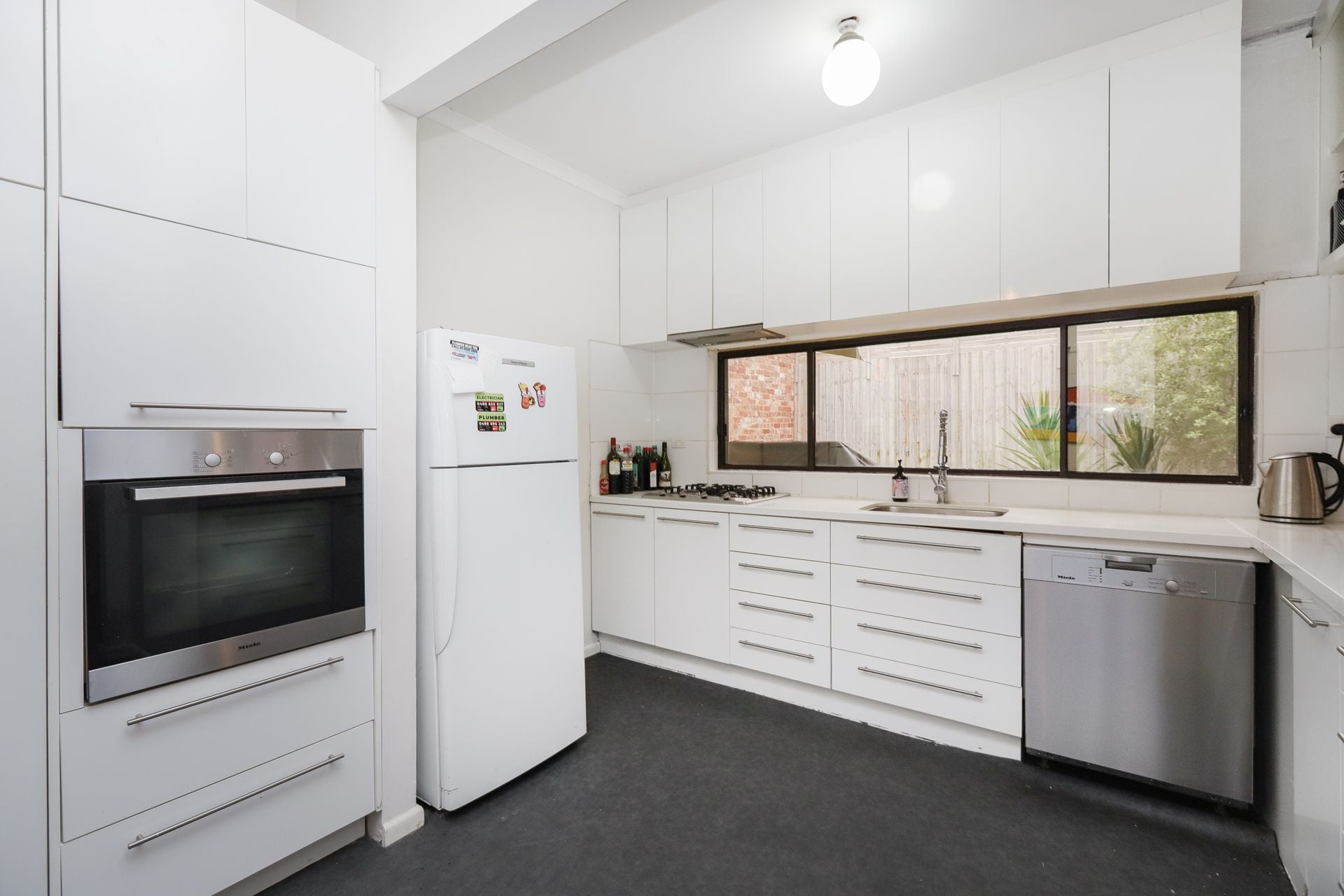 98 Tarrengower Street Yarraville VIC, Yarraville - Thumbnail 7