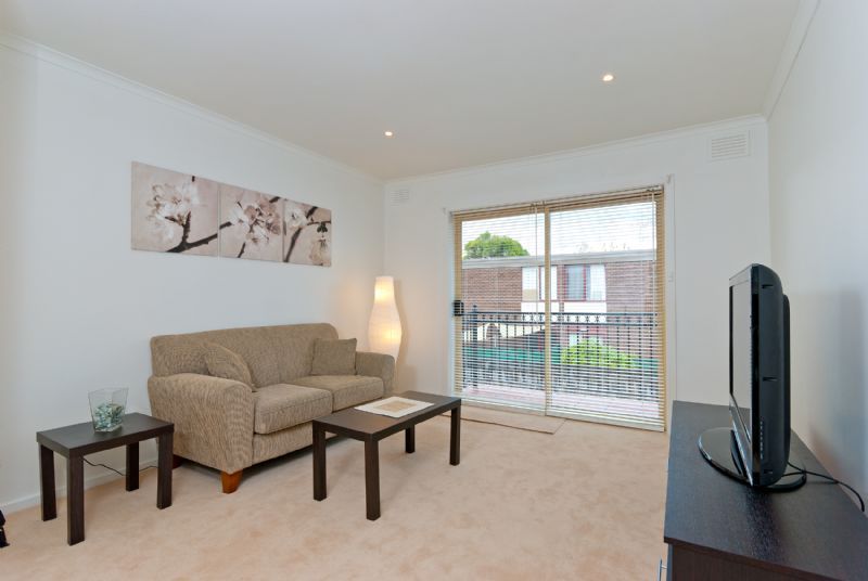 8/5 Gordon Street, Footscray - Thumbnail 3