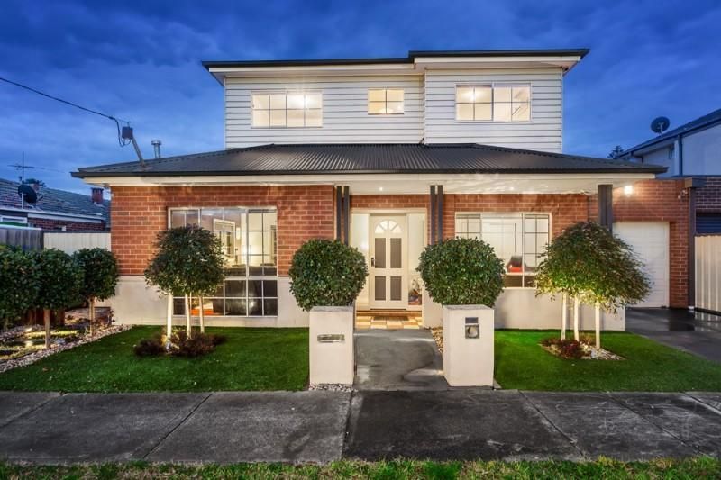 CONTEMPORARY DELIGHT