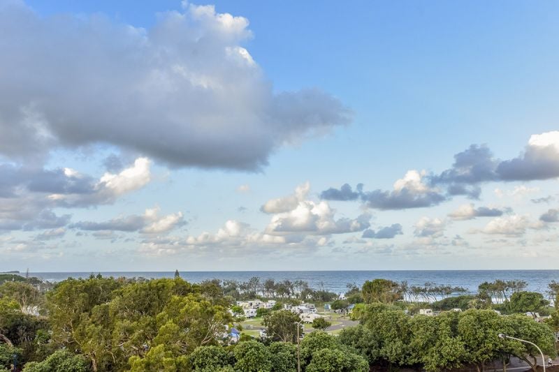 504/14 Aerodrome Road Maroochydore QLD, Maroochydore - Thumbnail 2