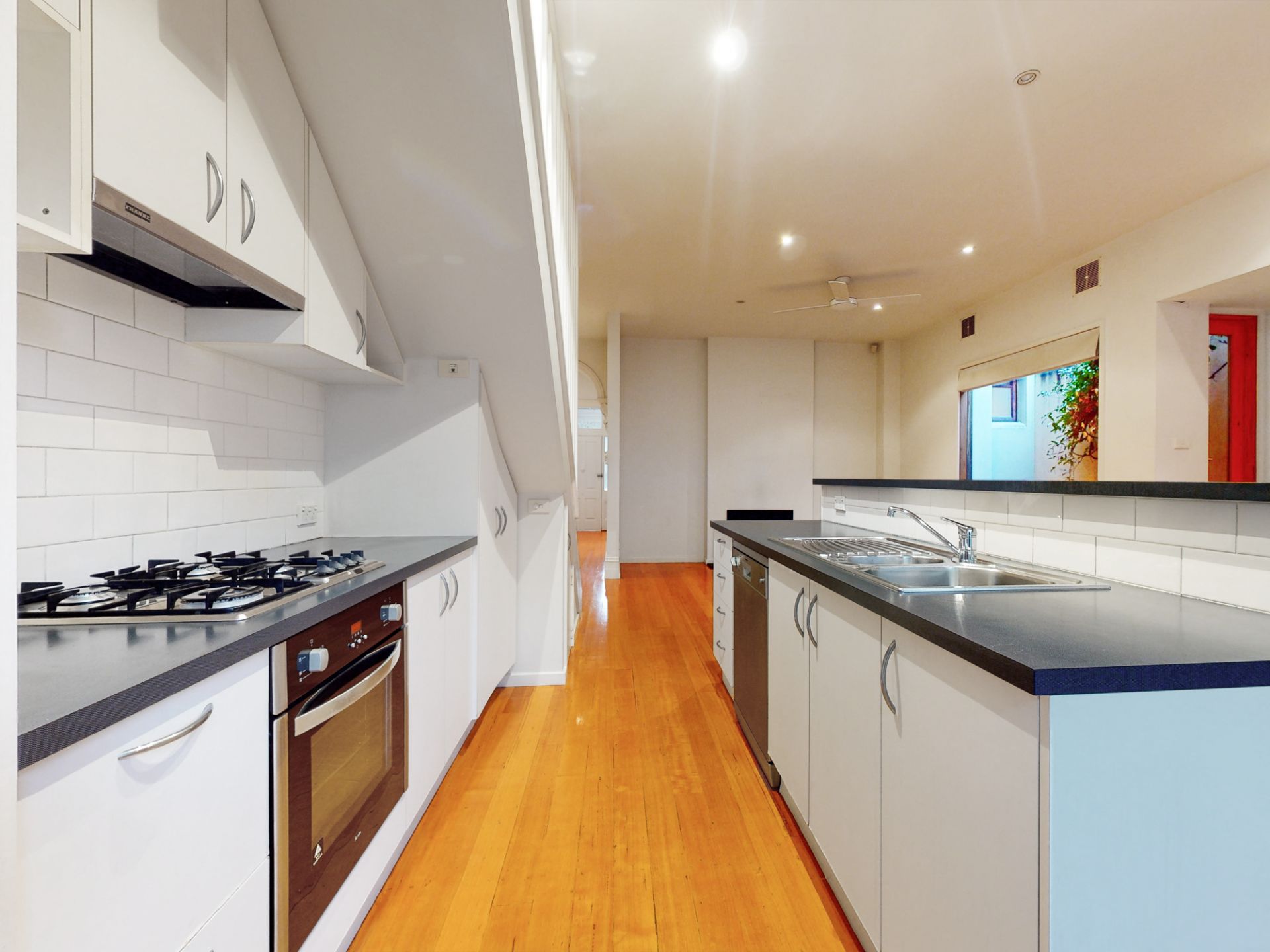 44 Hawksburn Road, South Yarra - Thumbnail 6