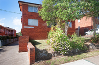 2/14 Willeroo Street, Lakemba
