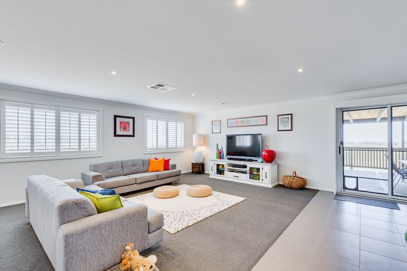 13 Lindsay Avenue, Bacchus Marsh - Thumbnail 7