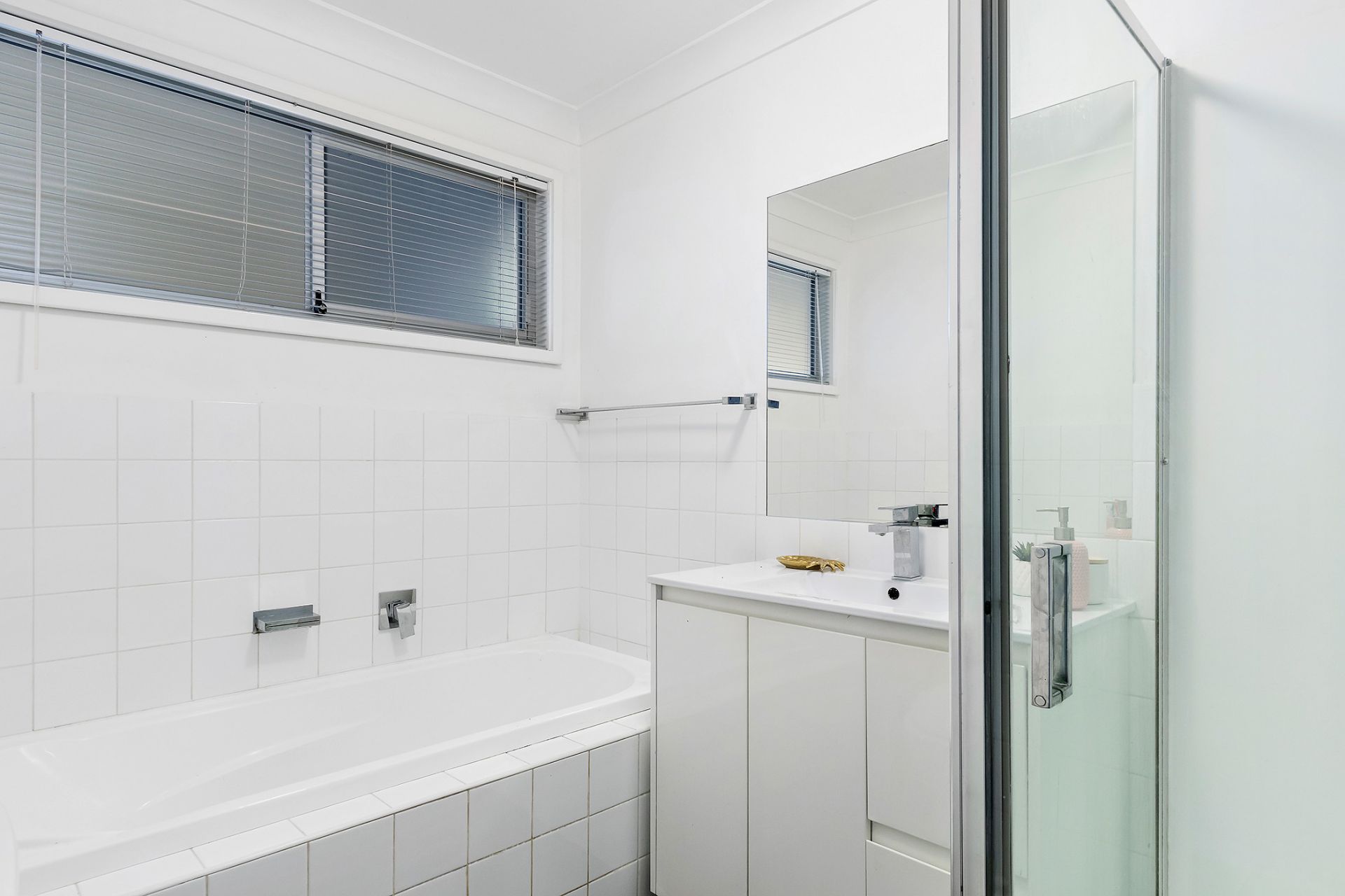 Real Estate For Sale 12 Catherine Street Swansea , NSW