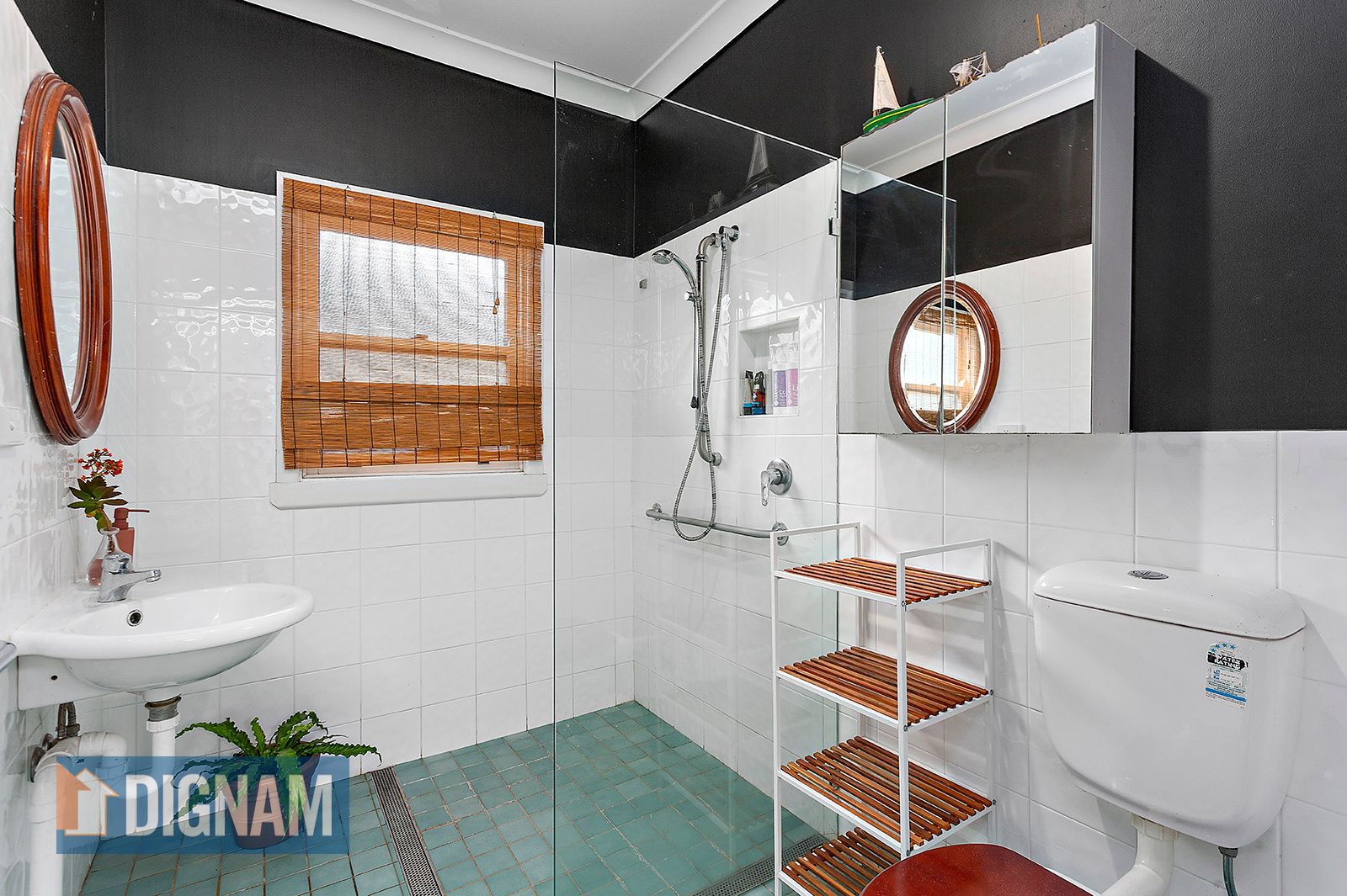 61 The Avenue, Mount Saint Thomas NSW