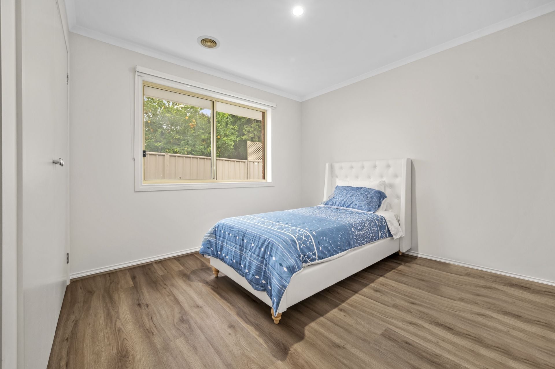 BEAUTIFUL FAMILY HOME- GREAT LOCATION