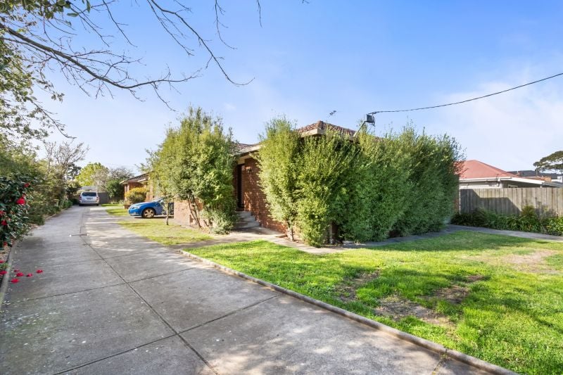 1/12 Sturdee Street, Reservoir