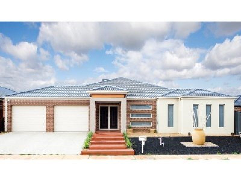 4 Niland Crescent, Point Cook - Thumbnail 3