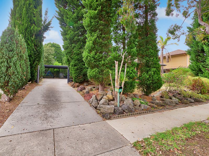 16 Hartington Drive, Wantirna OBrien Real Estate