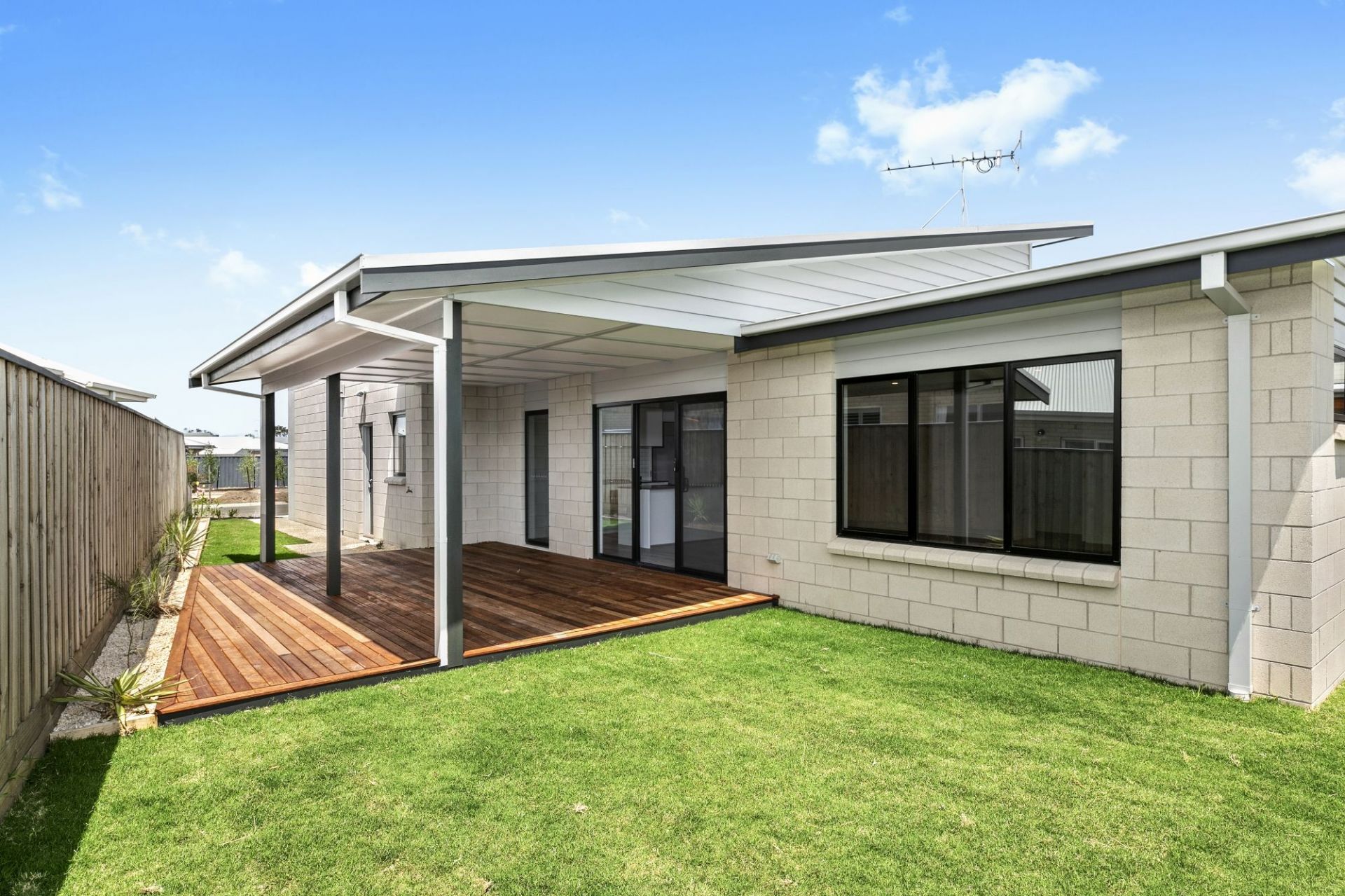 33 Blue Mallee Drive Ocean Grove VIC, Ocean Grove - Thumbnail 3