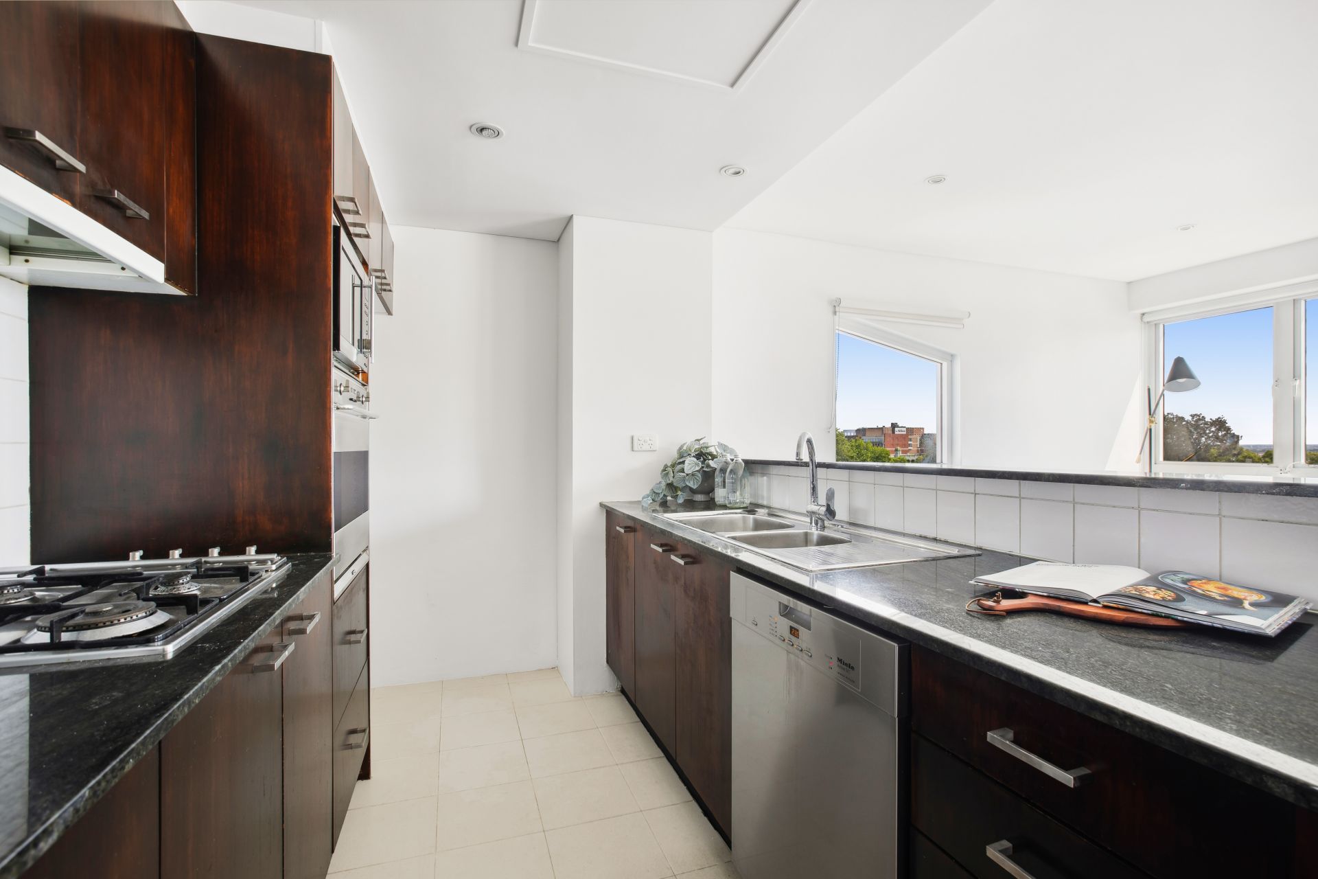 64/179-185 Campbell Street, Surry Hills, Surry Hills - Thumbnail 5