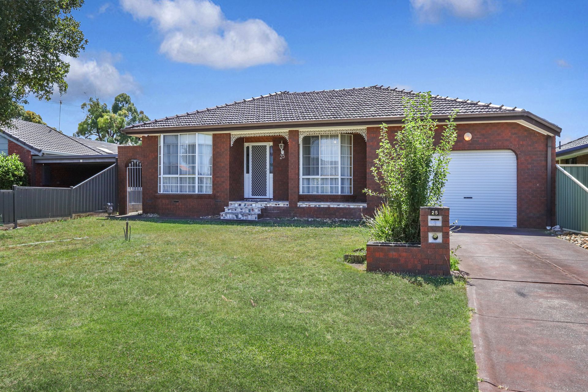 25 Morris Drive, Keilor Downs - Thumbnail 2