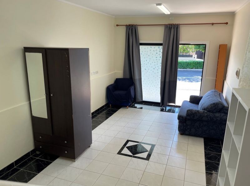 2 Lismore Street, Eastlakes RRE Properties